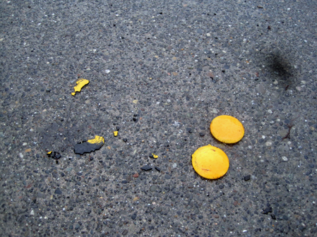 yellowbutton1