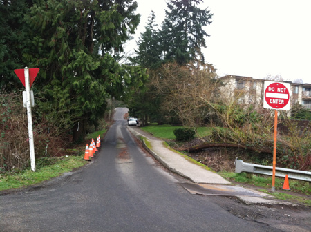 City Did Not Install Do Not Enter Sign On 105th Maple Leaf Maple Leaf Life